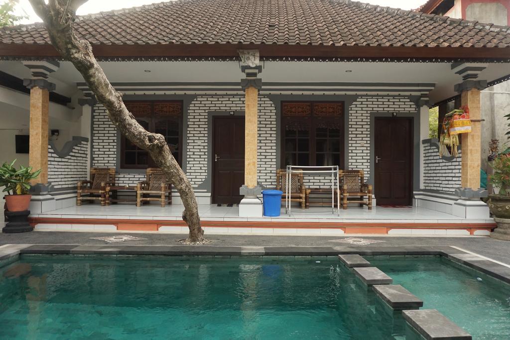 Komala Indah I Hotel Bali Exterior photo
